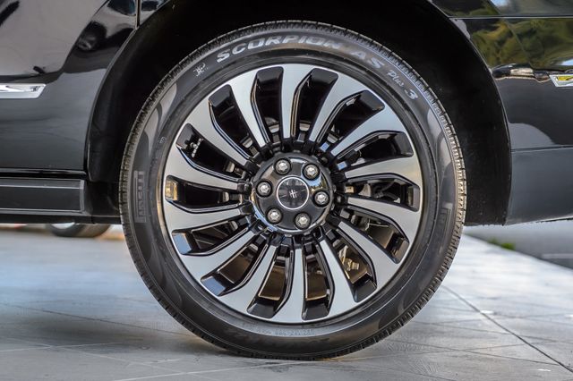 2022 Lincoln Navigator L NAVIGATOR BLACK LABEL 4X4 - NAV - PANO - QUAD CAPTAINS -GORGEOUS - 22994325 - 14