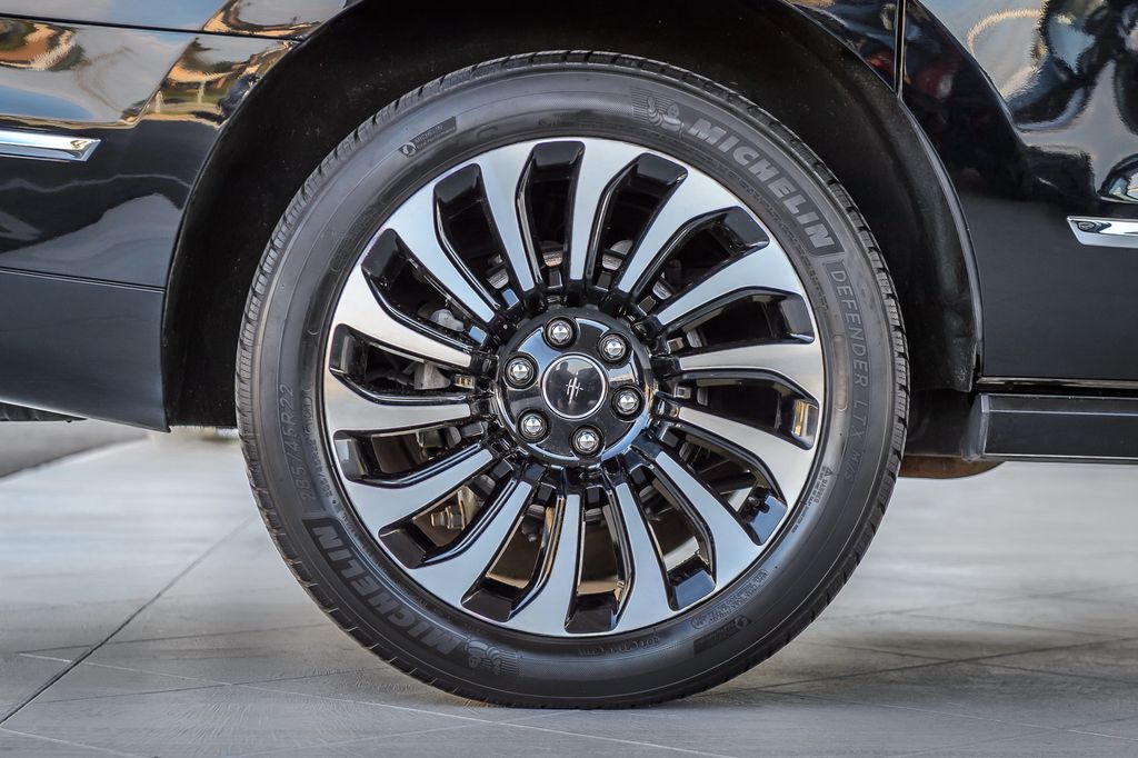 2022 Lincoln Navigator L NAVIGATOR BLACK LABEL 4X4 - NAV - PANO - QUAD CAPTAINS -GORGEOUS - 22994325 - 15