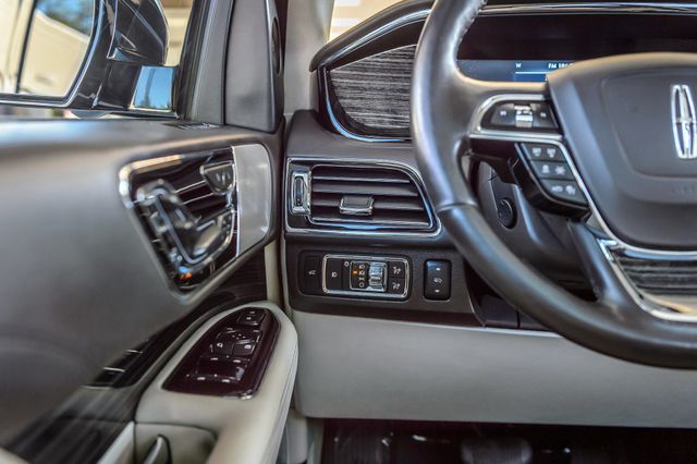 2022 Lincoln Navigator L NAVIGATOR BLACK LABEL 4X4 - NAV - PANO - QUAD CAPTAINS -GORGEOUS - 22994325 - 26