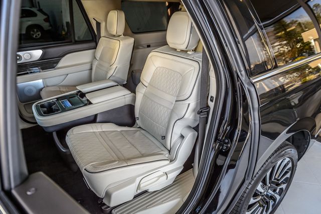 2022 Lincoln Navigator L NAVIGATOR BLACK LABEL 4X4 - NAV - PANO - QUAD CAPTAINS -GORGEOUS - 22994325 - 47