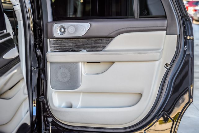 2022 Lincoln Navigator L NAVIGATOR BLACK LABEL 4X4 - NAV - PANO - QUAD CAPTAINS -GORGEOUS - 22994325 - 54