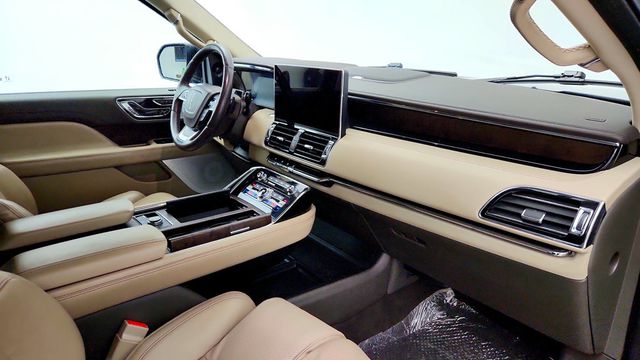 2022 Lincoln Navigator L Reserve 4x2 w/ 30-Way Seats & Revel Ultima 3D - 23100873 - 22