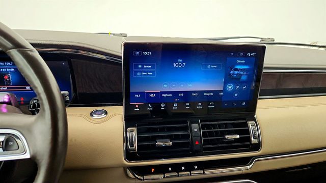 2022 Lincoln Navigator L Reserve 4x4 - 23010715 - 16
