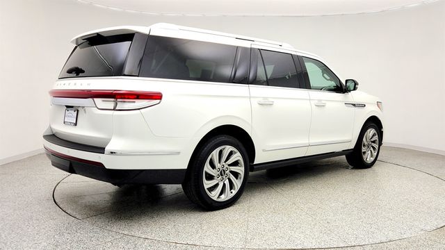 2022 Lincoln Navigator L Reserve 4x4 - 23010715 - 4