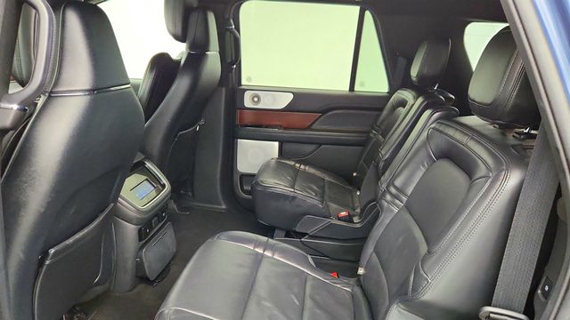 2022 Lincoln Navigator L Reserve 4x4 w/ 30-Way Perfect Position Seats & Premium Audio - 23006831 - 21
