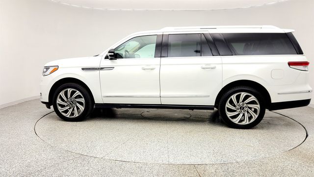 2022 Lincoln Navigator L Reserve 4x4 w/ Equipment Group 201A - 23010715 - 7