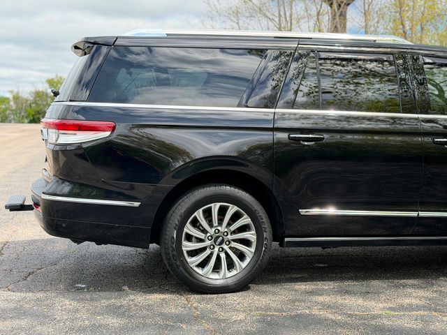 2022 Lincoln Navigator L Standard  - 23019608 - 16