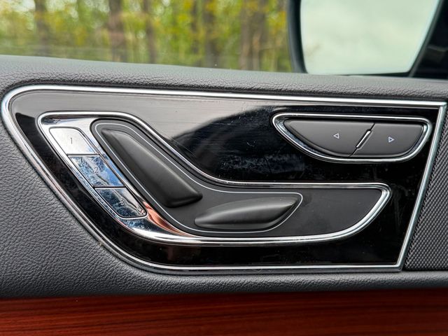 2022 Lincoln Navigator L Standard  - 23019608 - 18