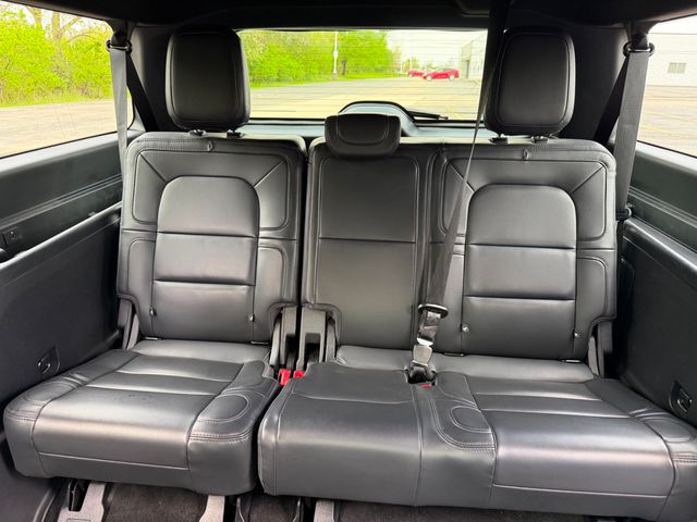 2022 Lincoln Navigator L Standard  - 23019608 - 21