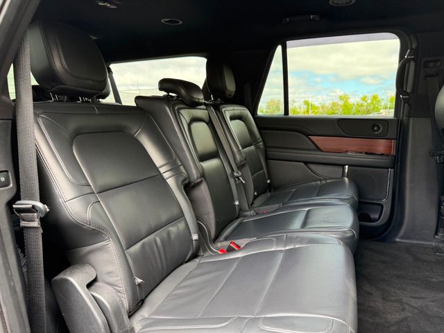2022 Lincoln Navigator L Standard  - 23019608 - 22