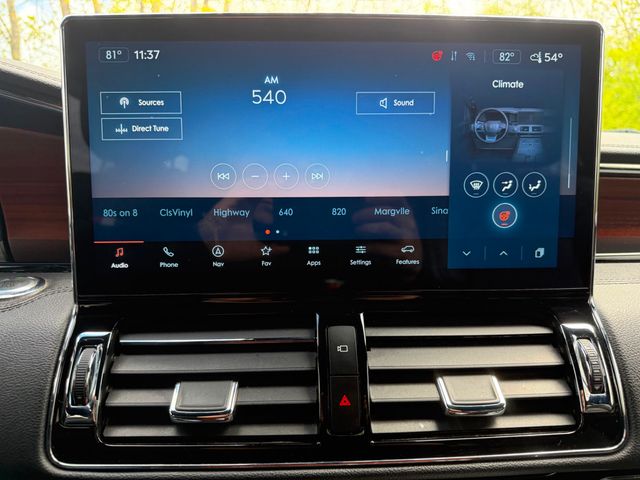 2022 Lincoln Navigator L Standard  - 23019608 - 30