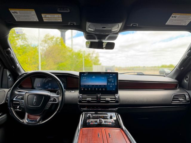 2022 Lincoln Navigator L Standard  - 23019608 - 46