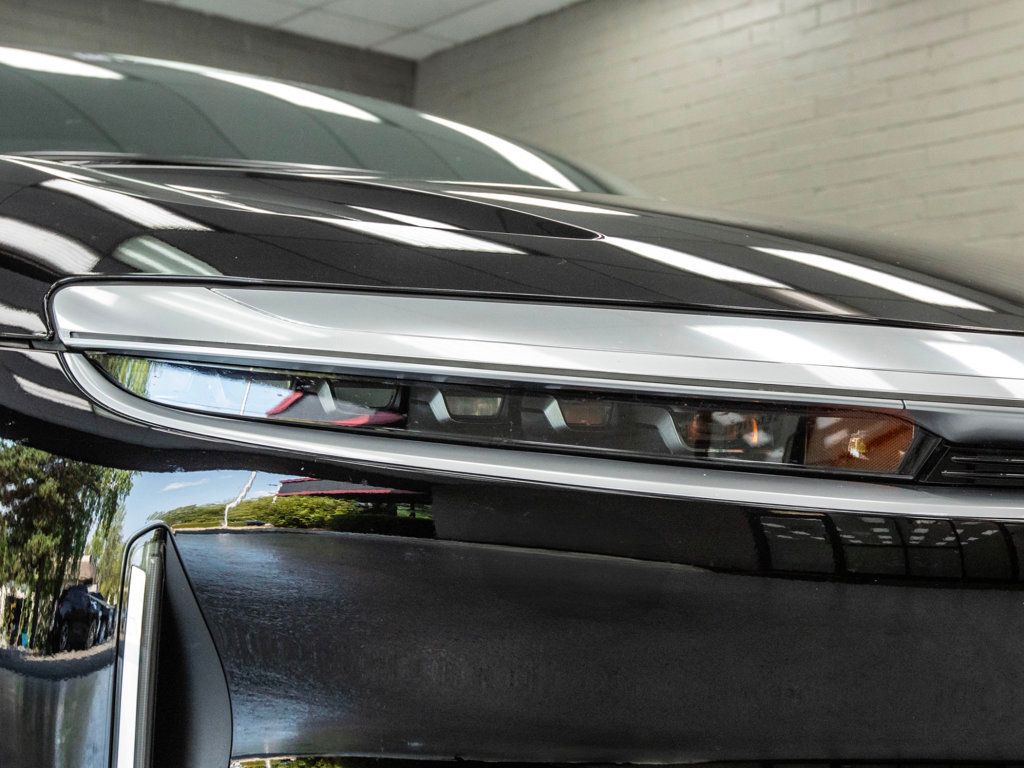 2022 Lucid Air Grand Touring photo 10