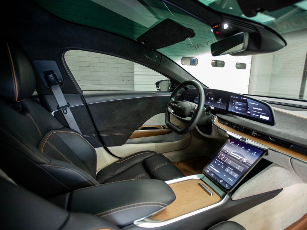 2022 Lucid Air Grand Touring photo 17
