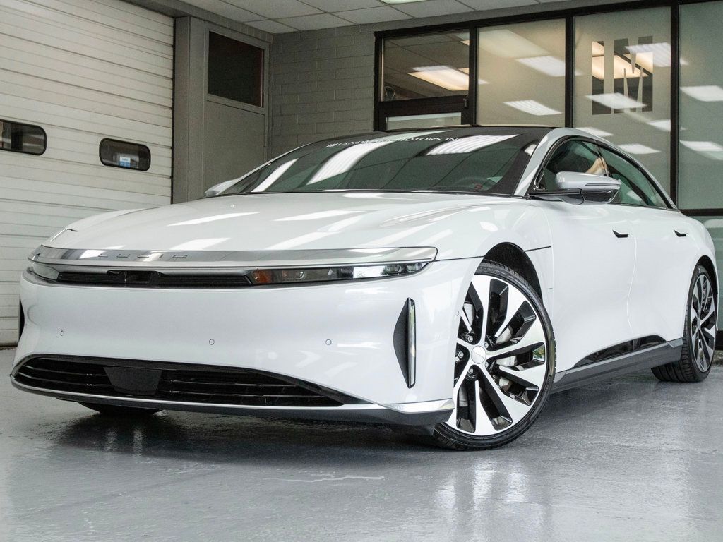2022 Lucid Air Grand Touring photo 2