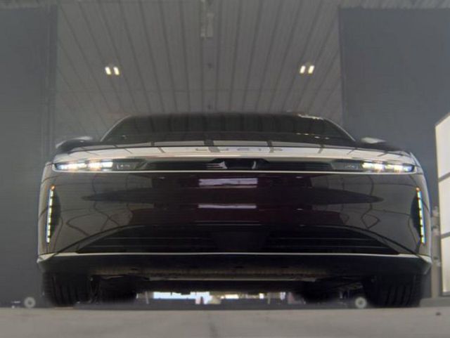 2022 Lucid Air Grand Touring AWD - 23048635 - 3