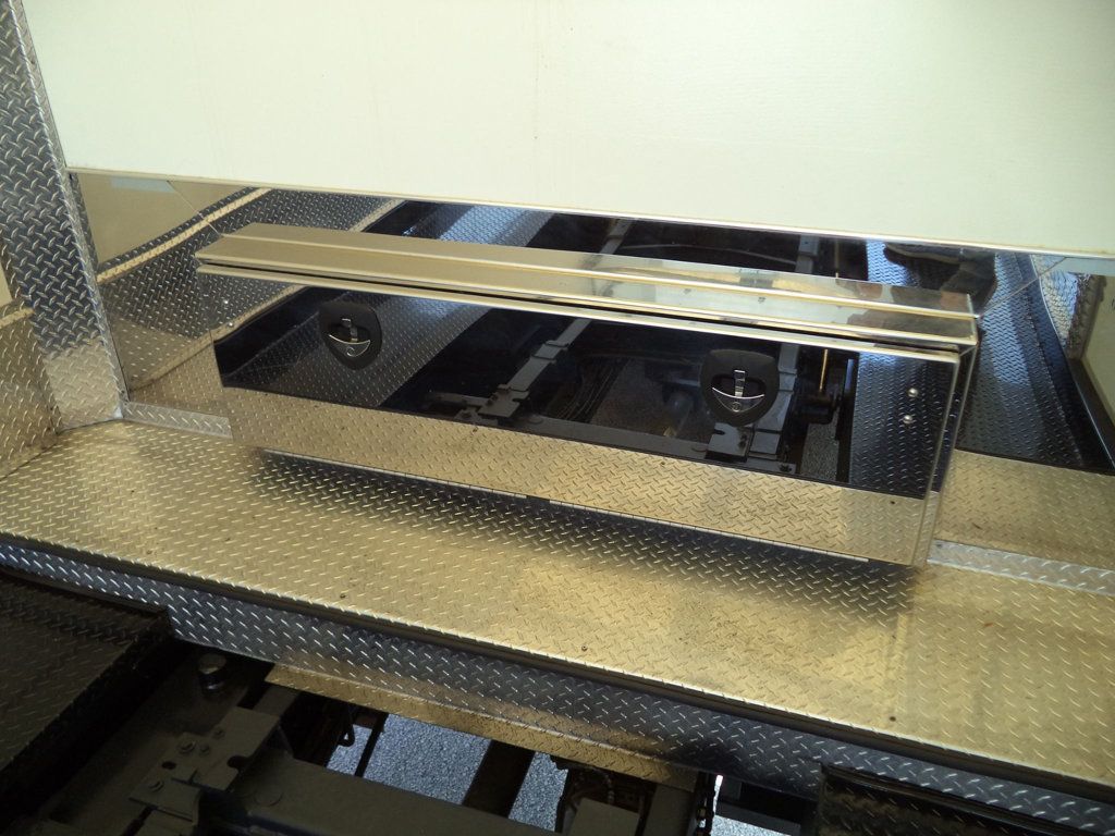 2022 Mack MD6 Enclosed TowBox 22ft JerrDan *Shark* Rollback Tow Truck - 23013030 - 19