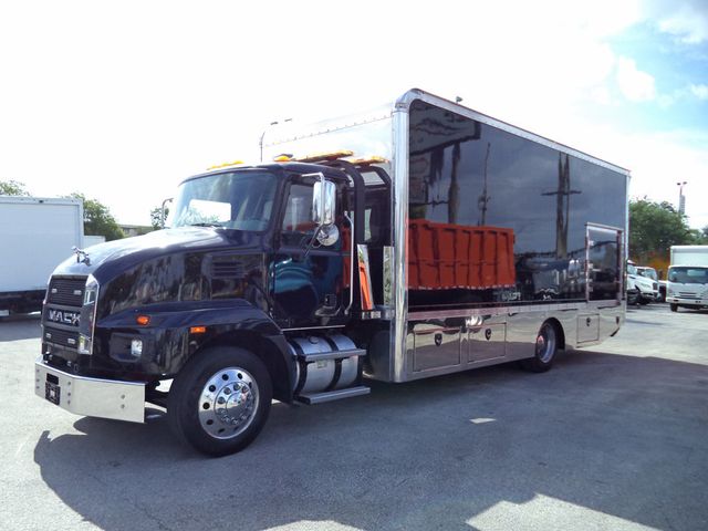 2022 Mack MD6 Enclosed TowBox 22ft JerrDan *Shark* Rollback Tow Truck - 23013030 - 3