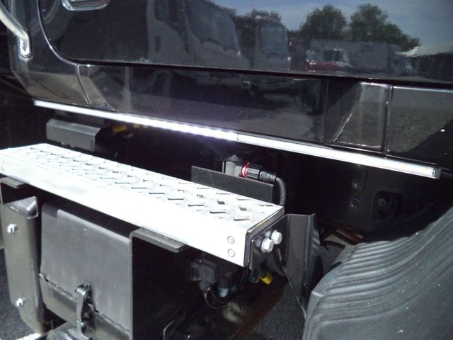 2022 Mack MD6 Enclosed TowBox 22ft JerrDan *Shark* Rollback Tow Truck - 23013030 - 39