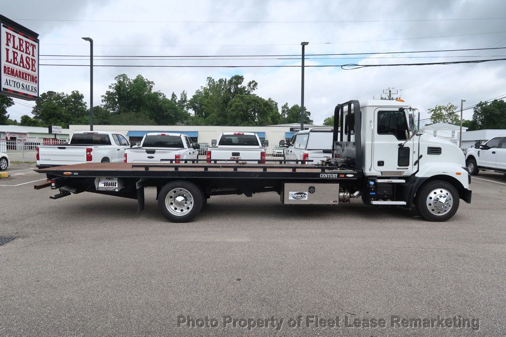 2022 Mack MD642 Mack MD642 Century Rollback Wrecker - 23042172 - 5