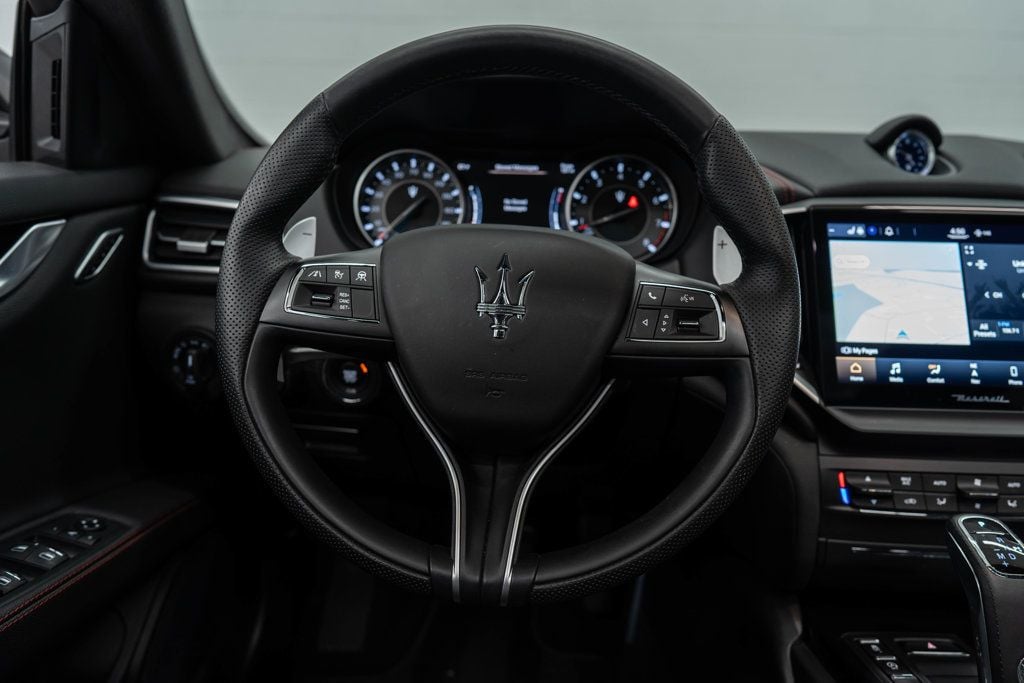 2022 Maserati Ghibli Modena Q4 3.0L - 22438987 - 19