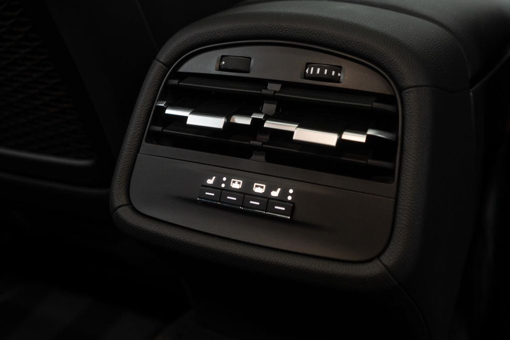 2022 Maserati Ghibli Modena Q4 photo 14