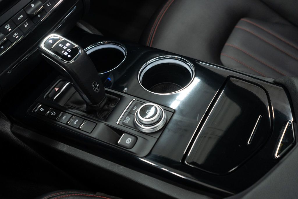 2022 Maserati Ghibli Modena Q4 photo 19