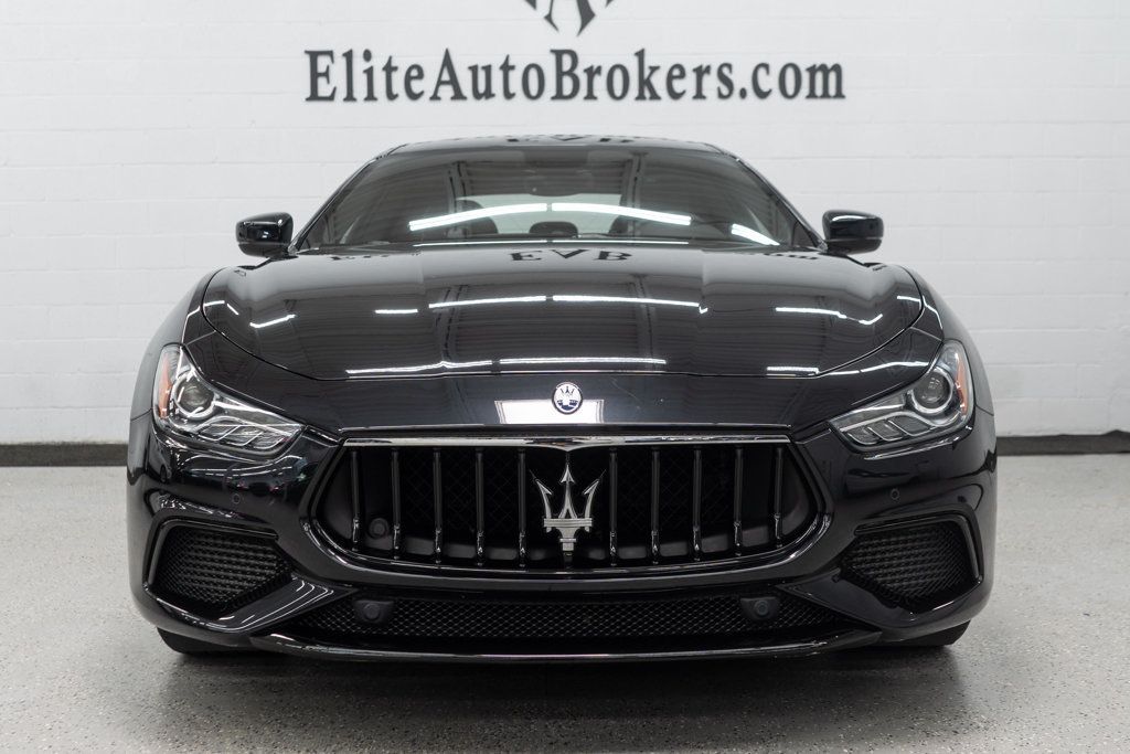 2022 Maserati Ghibli Modena Q4 photo 3