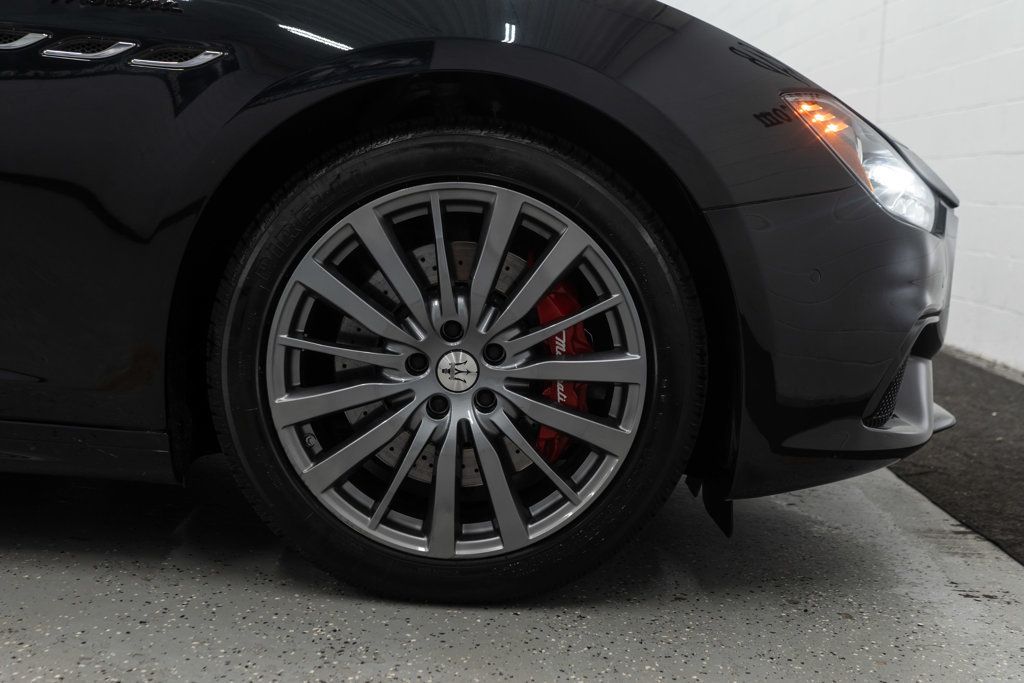 2022 Maserati Ghibli Modena Q4 photo 32