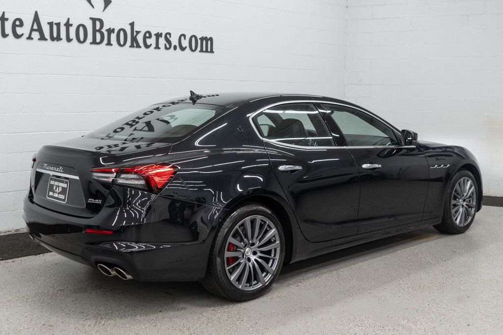 2022 Maserati Ghibli Modena Q4 photo 33