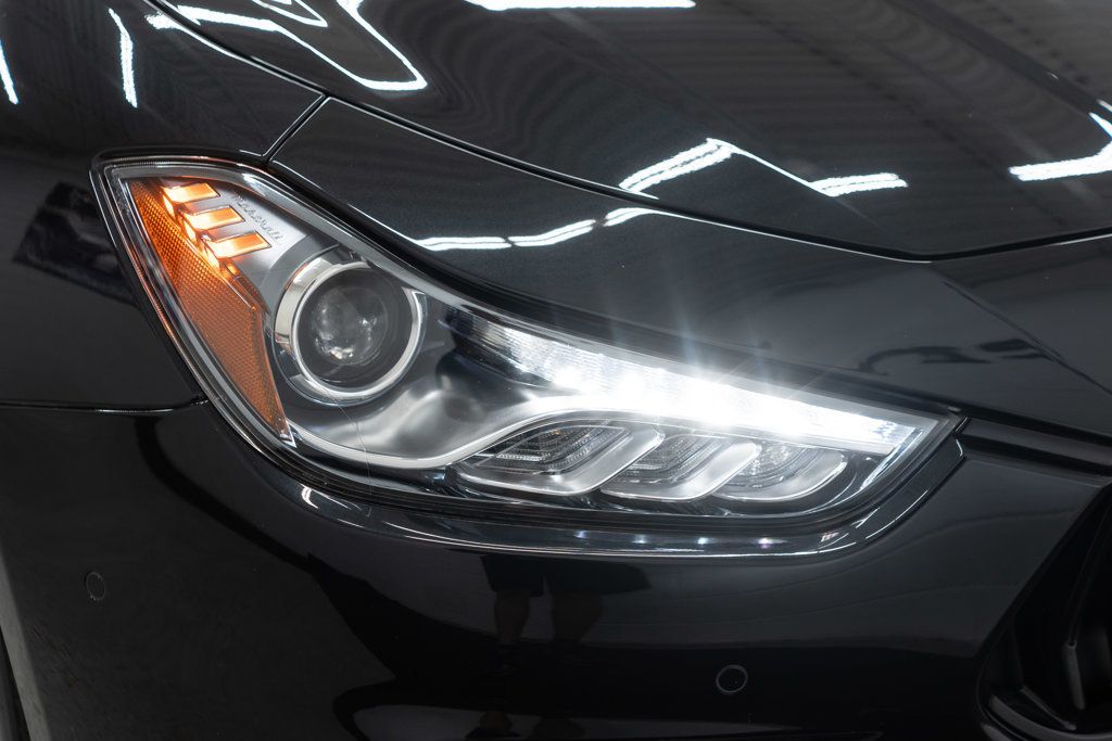 2022 Maserati Ghibli Modena Q4 photo 36