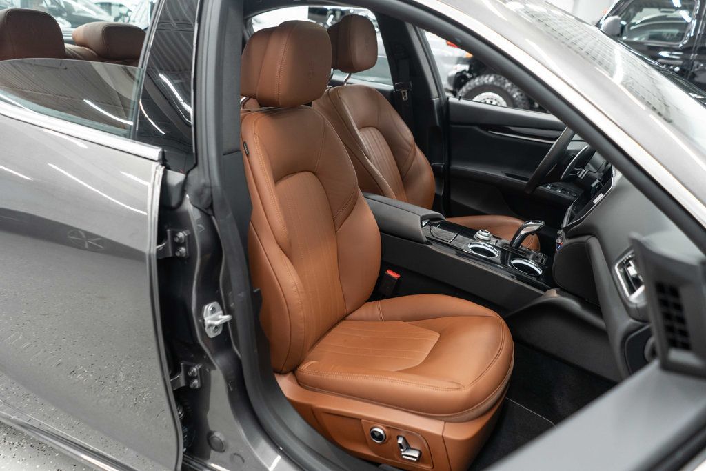 2022 Maserati Ghibli Modena Q4 photo 11