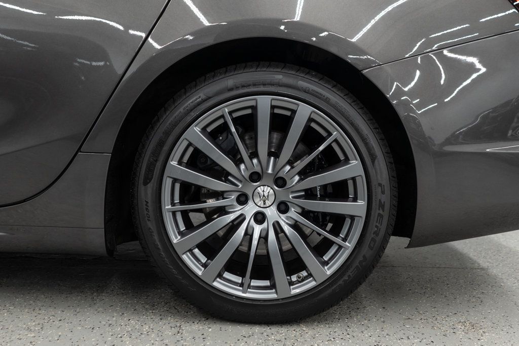 2022 Maserati Ghibli Modena Q4 photo 35