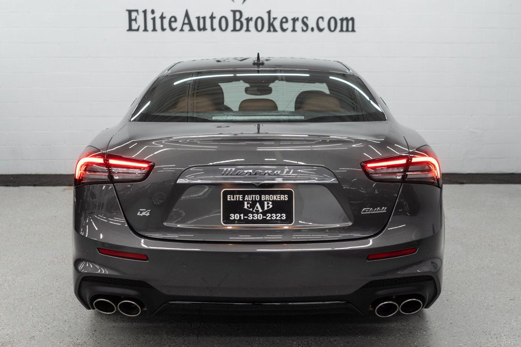 2022 Maserati Ghibli Modena Q4 photo 4