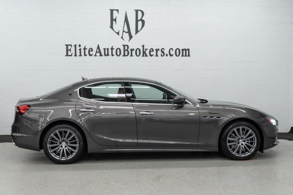 2022 Maserati Ghibli Modena Q4 photo 5