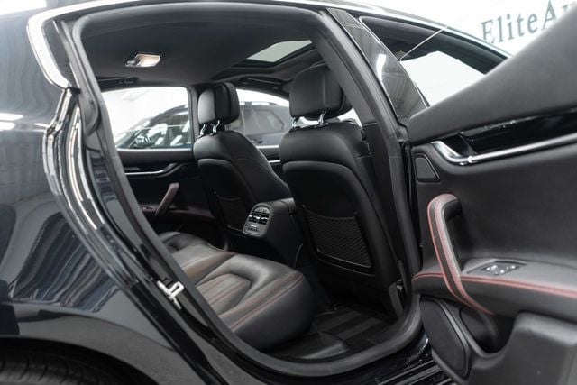 2022 Maserati Ghibli Modena Q4 3.0L - 22933088 - 12