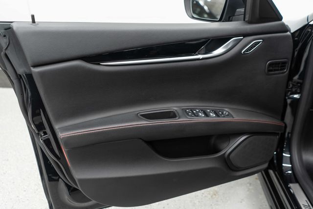 2022 Maserati Ghibli Modena Q4 3.0L - 22933088 - 14