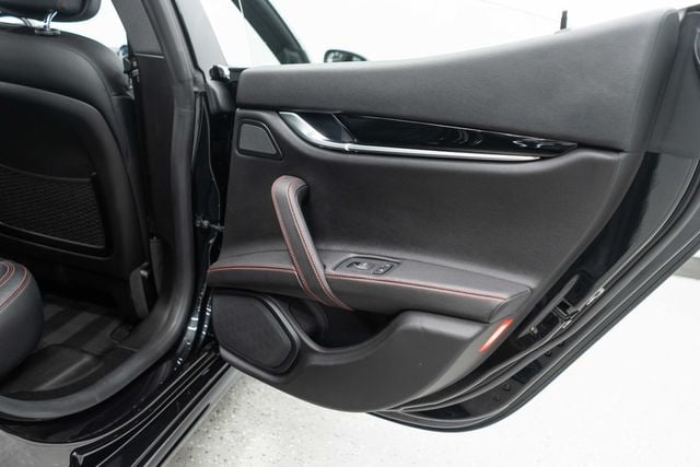 2022 Maserati Ghibli Modena Q4 3.0L - 22933088 - 26