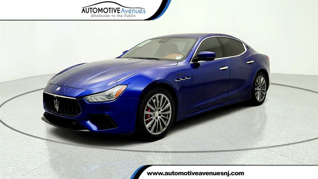 2022 Maserati Ghibli Modena Q4 3.0L w/ Extended Leather Trim & Open Pore Radica Wood - 23048482 | Video 1