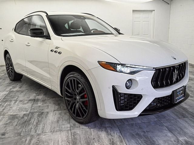 2022 Maserati Levante GT photo 4