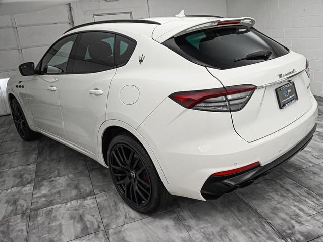 2022 Maserati Levante GT photo 5