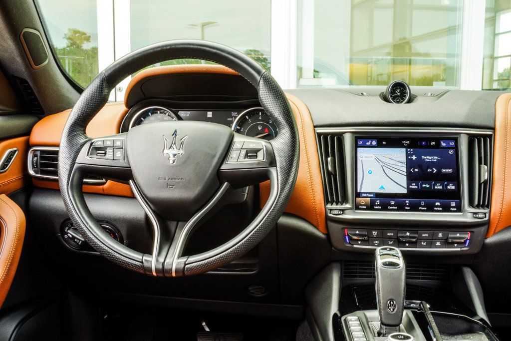 Maserati Levante photo 17