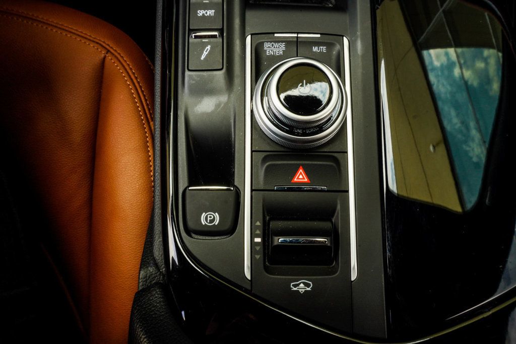 Maserati Levante photo 22