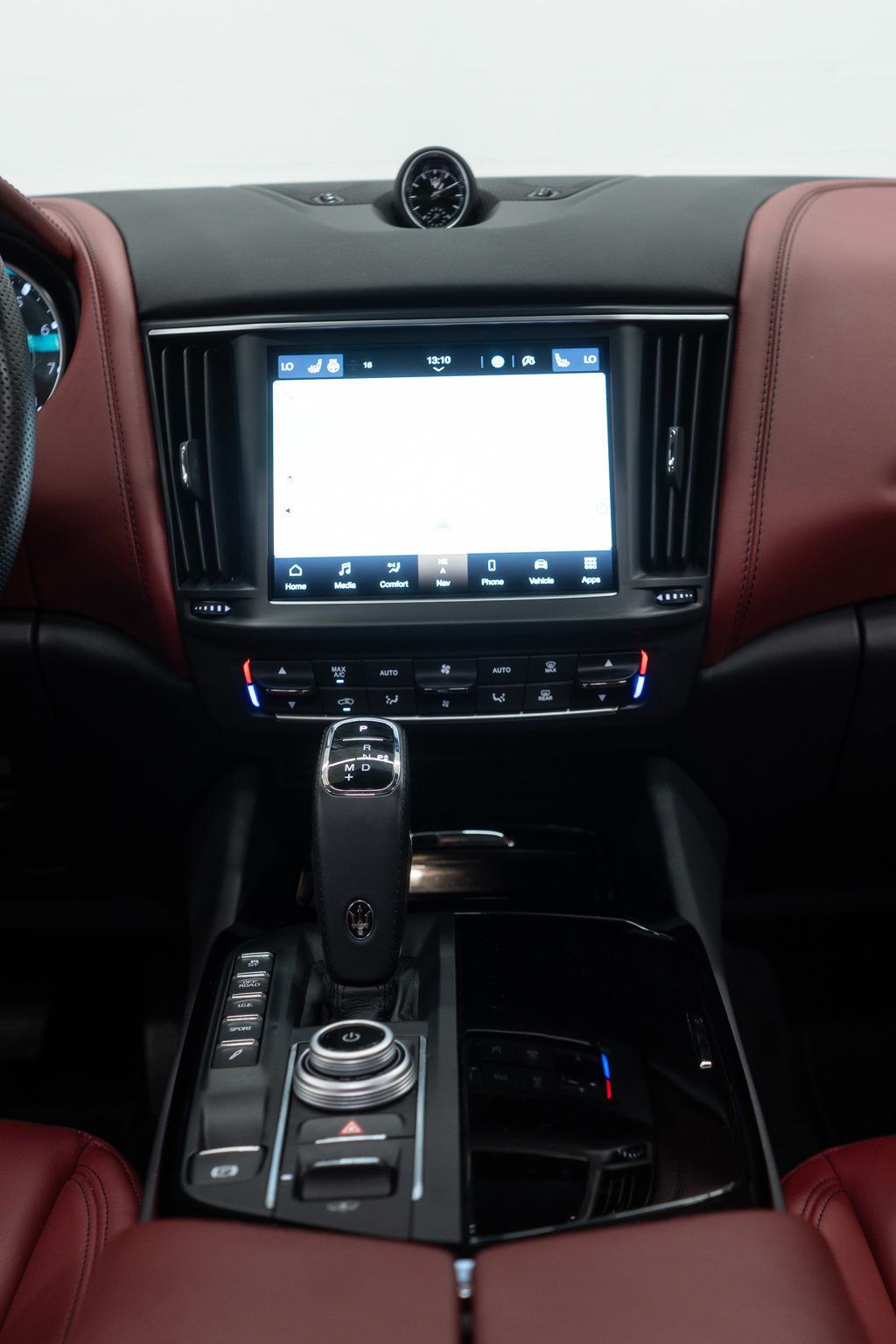 2022 Maserati Levante GT photo 21