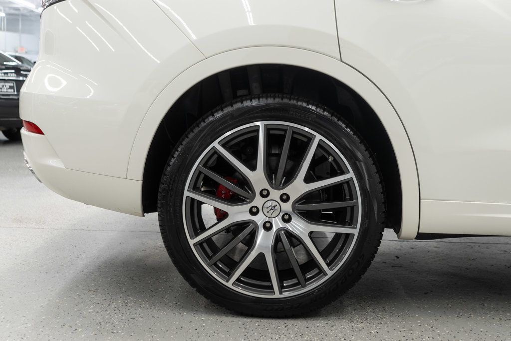 2022 Maserati Levante GT photo 32