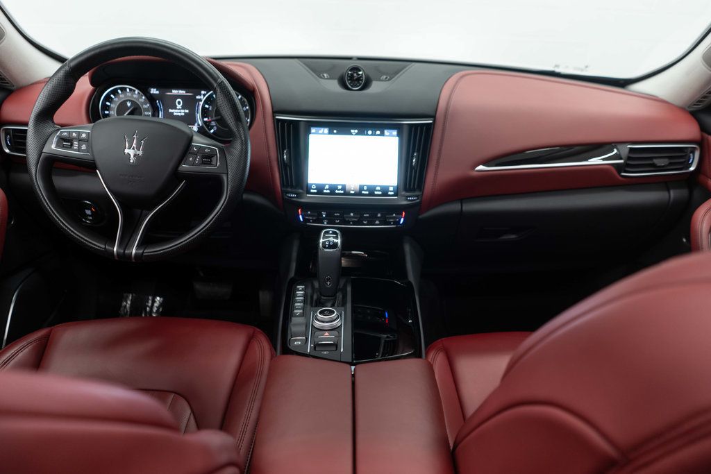 2022 Maserati Levante GT photo 9