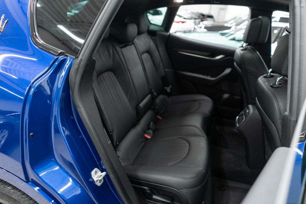 Maserati Levante photo 13