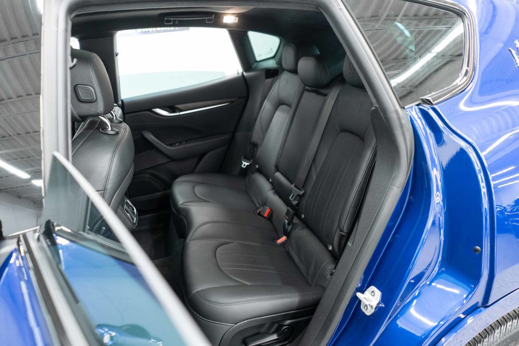 Maserati Levante photo 26