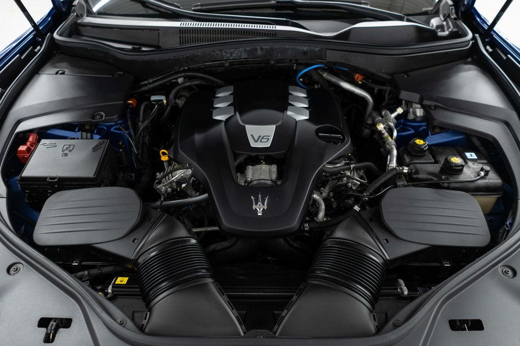 Maserati Levante photo 34