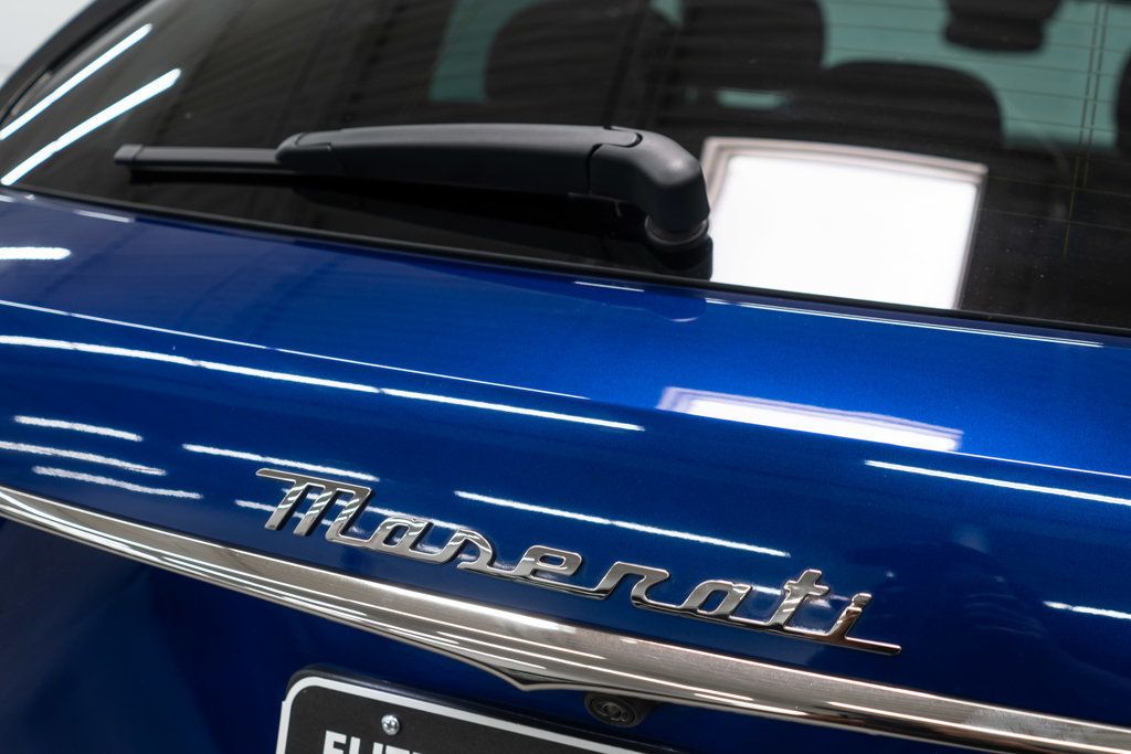 Maserati Levante photo 41